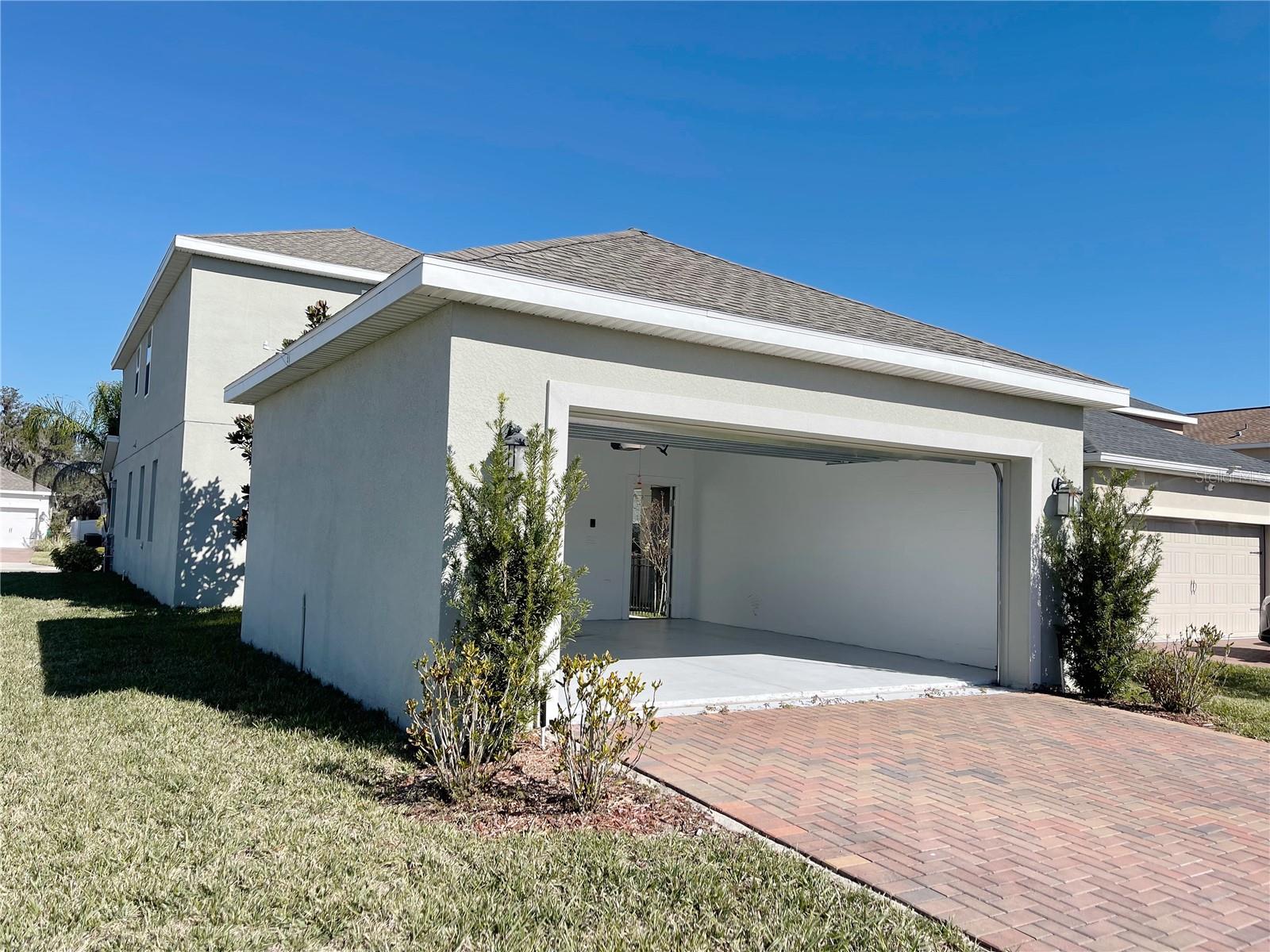 Image 25 of 50 For 11070 Longleaf Woods Drive
