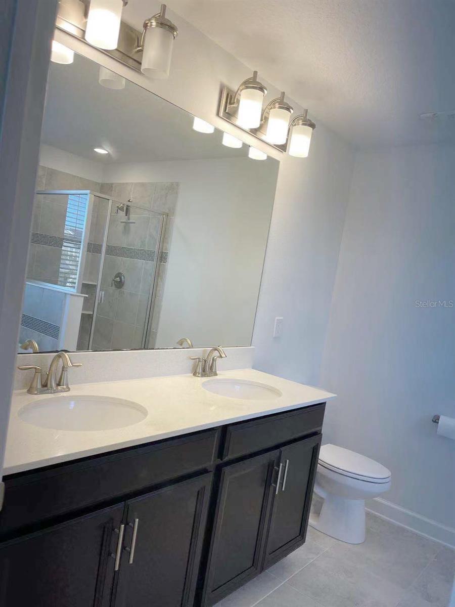 Image 34 of 50 For 11070 Longleaf Woods Drive