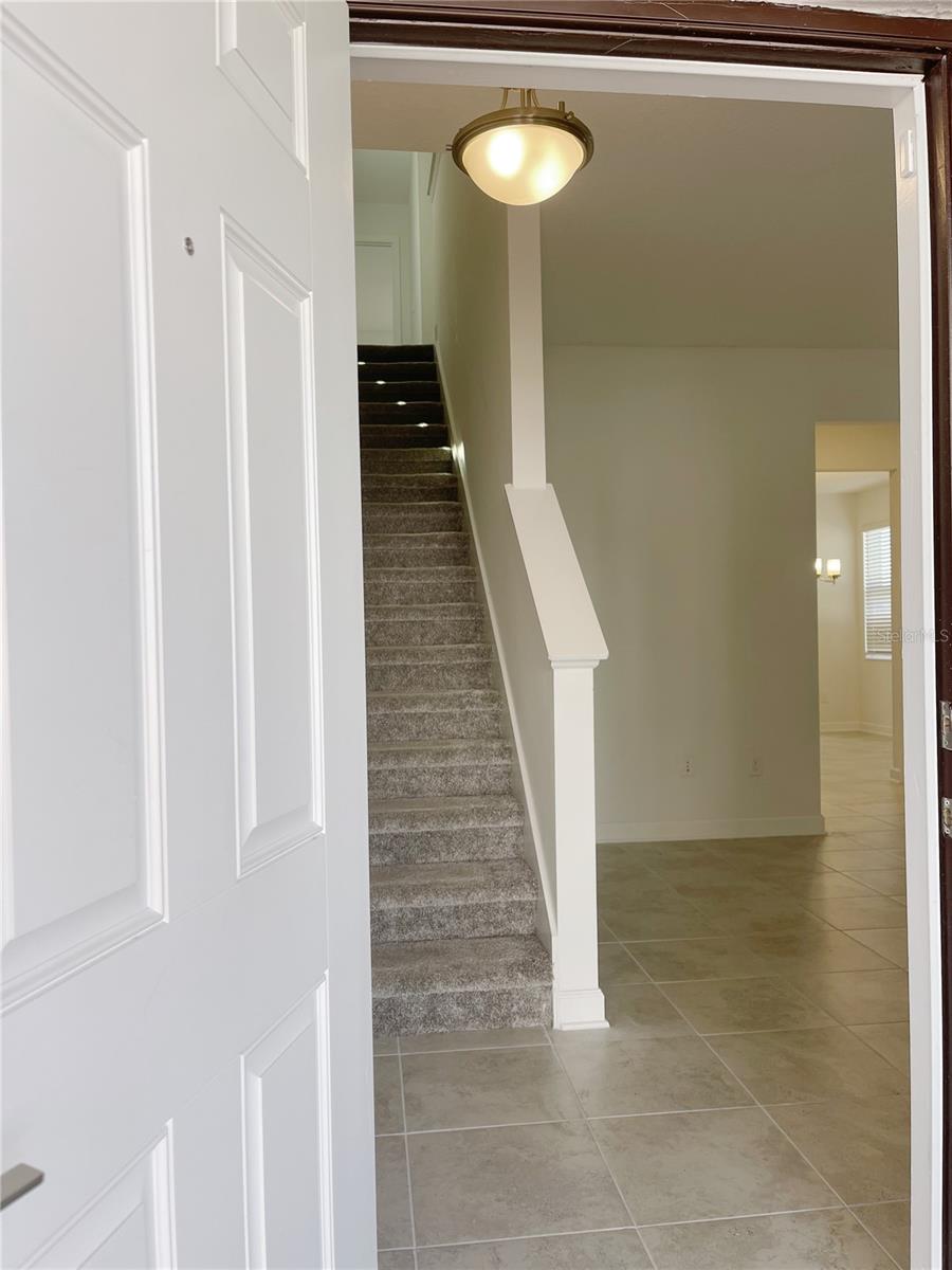 Image 4 of 50 For 11070 Longleaf Woods Drive