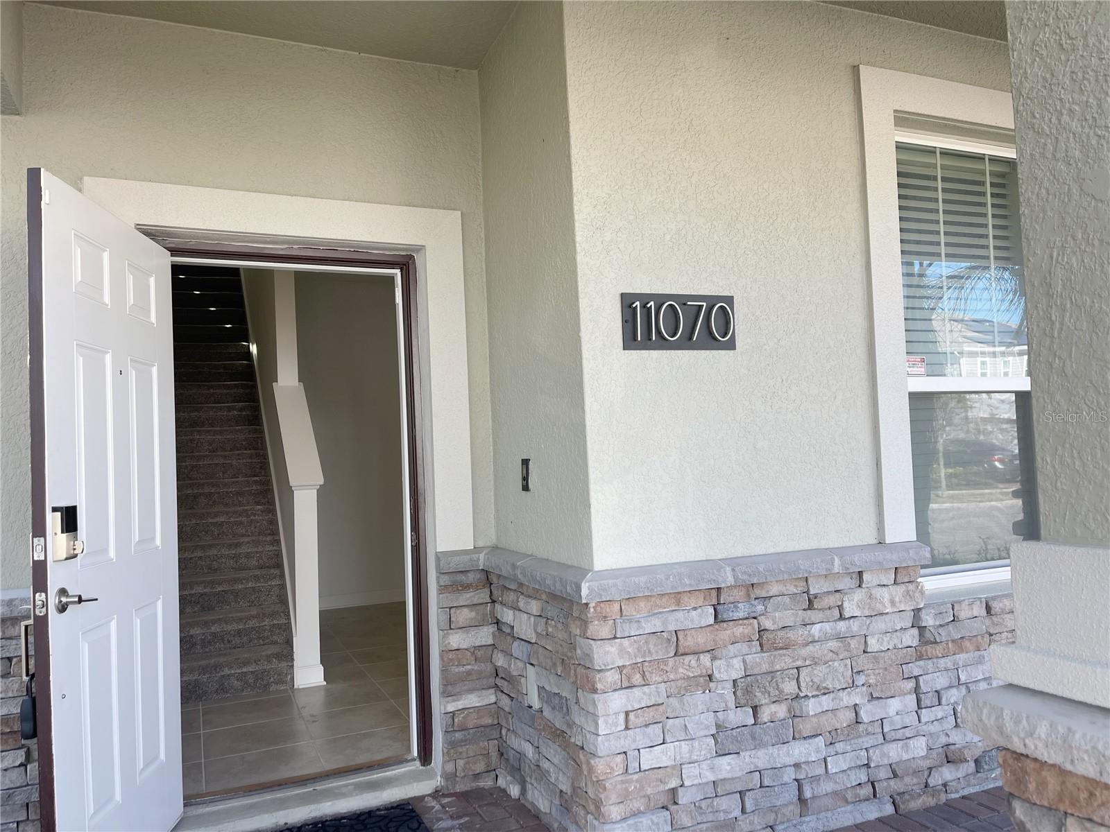 Image 5 of 50 For 11070 Longleaf Woods Drive