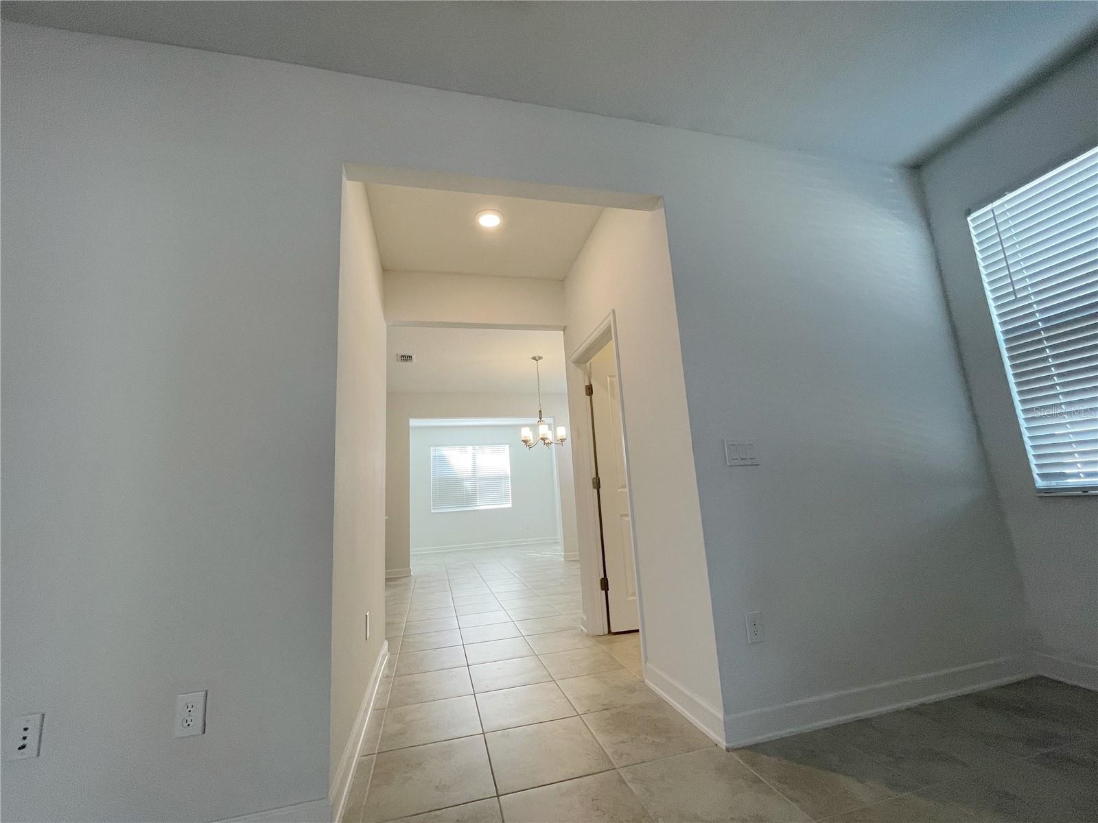 Image 9 of 50 For 11070 Longleaf Woods Drive
