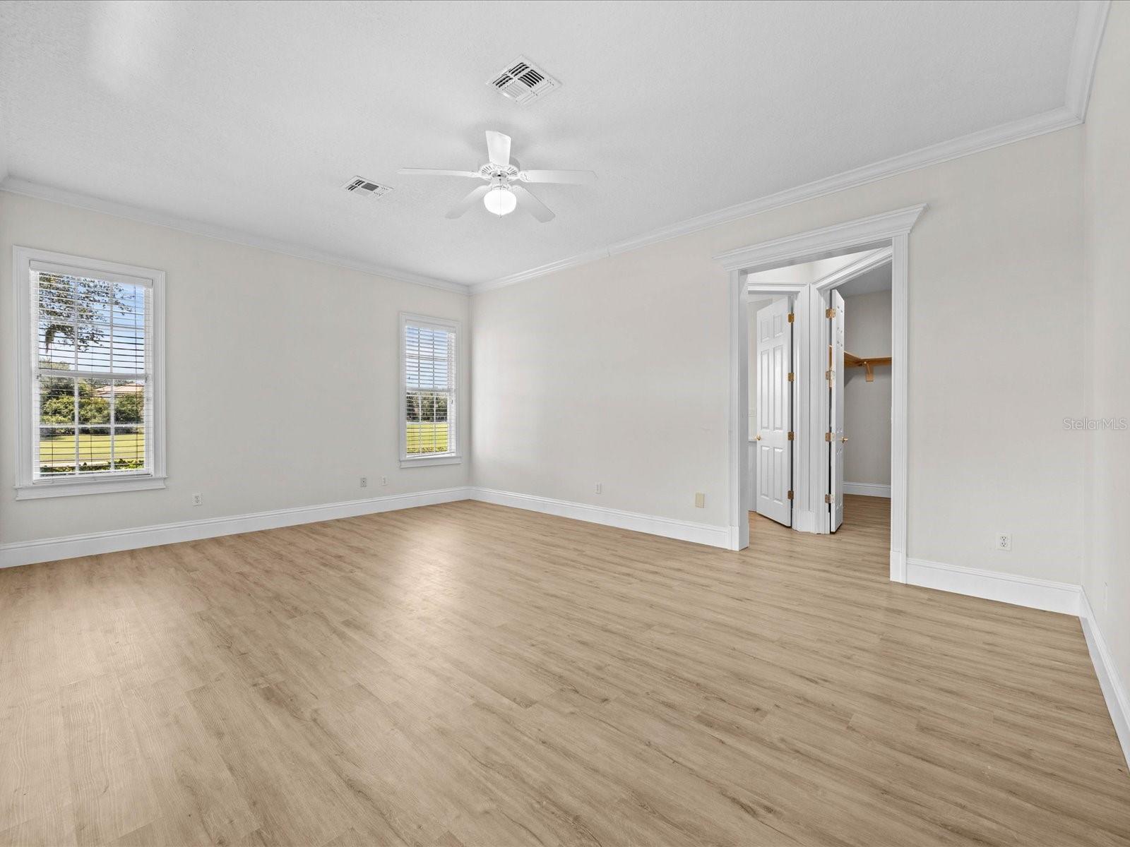 Image 13 of 50 For 5933 Caymus Loop