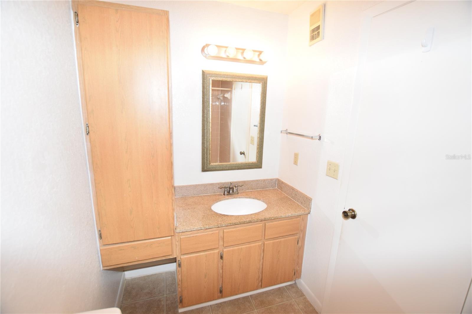 Image 21 of 28 For 11538 Westwood Boulevard 222