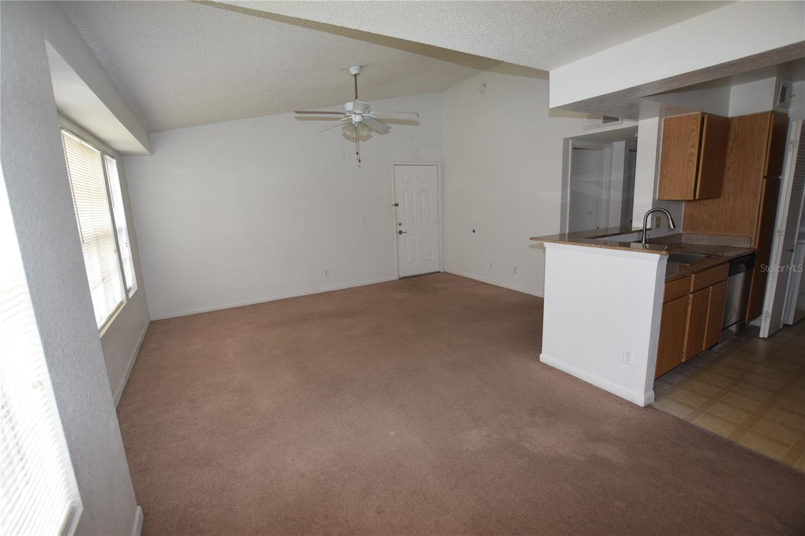 Image 9 of 28 For 11538 Westwood Boulevard 222