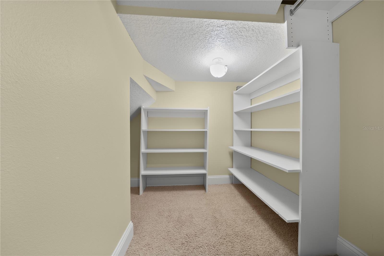 Image 32 of 39 For 2592 Westminster Terrace