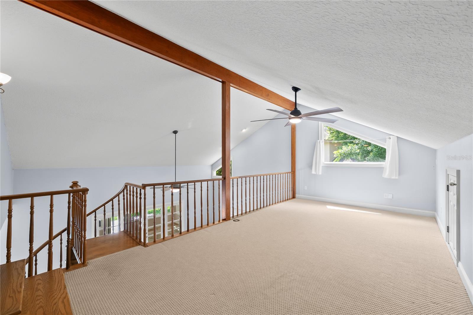 Image 6 of 39 For 2592 Westminster Terrace