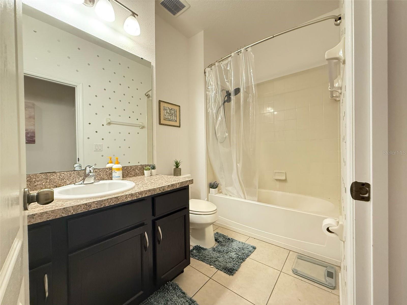 Image 32 of 45 For 5151 Ravena Avenue E