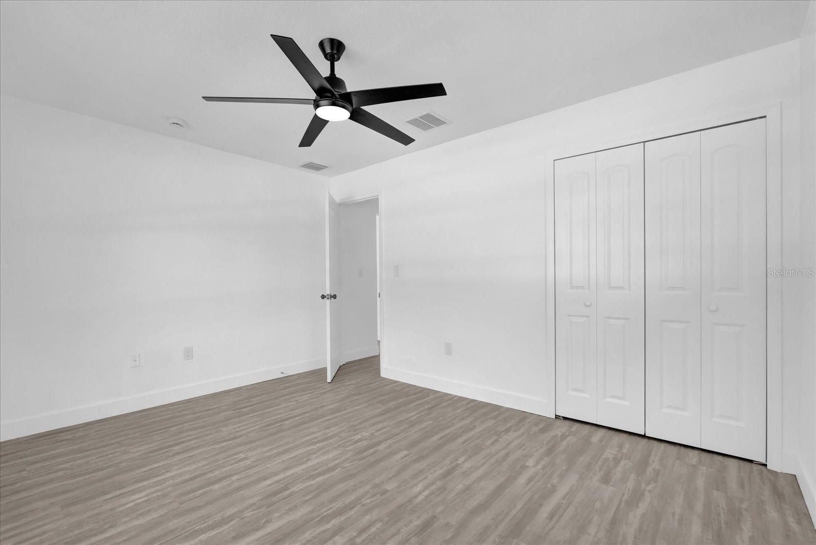 Image 10 of 18 For 2601 Telstar Avenue