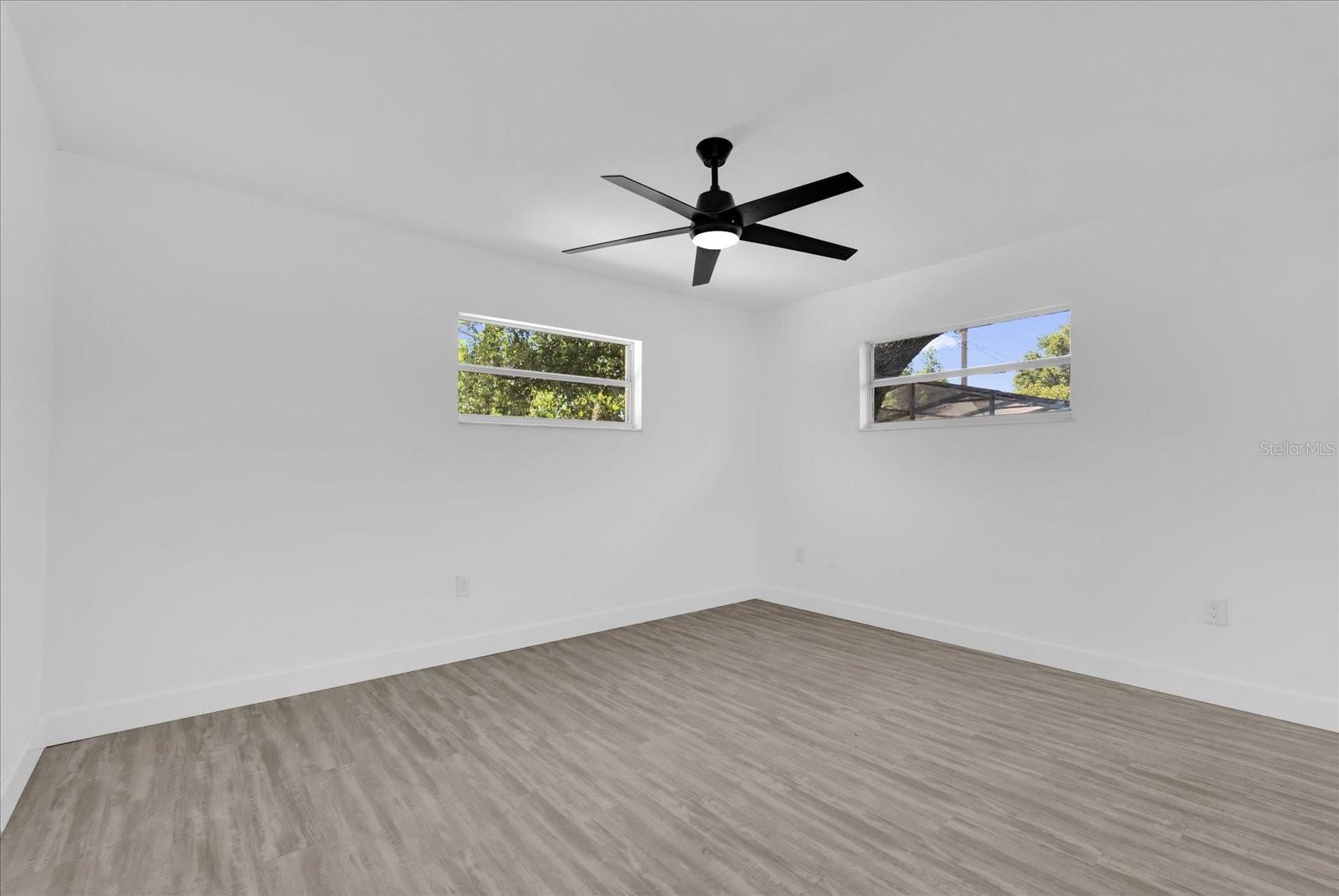 Image 6 of 18 For 2601 Telstar Avenue