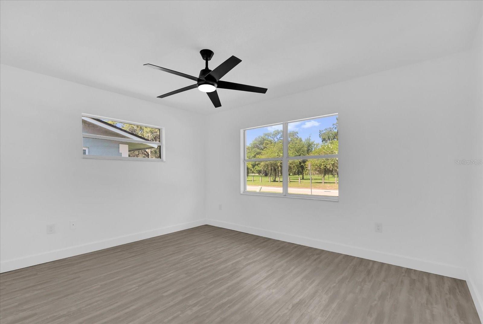 Image 9 of 18 For 2601 Telstar Avenue