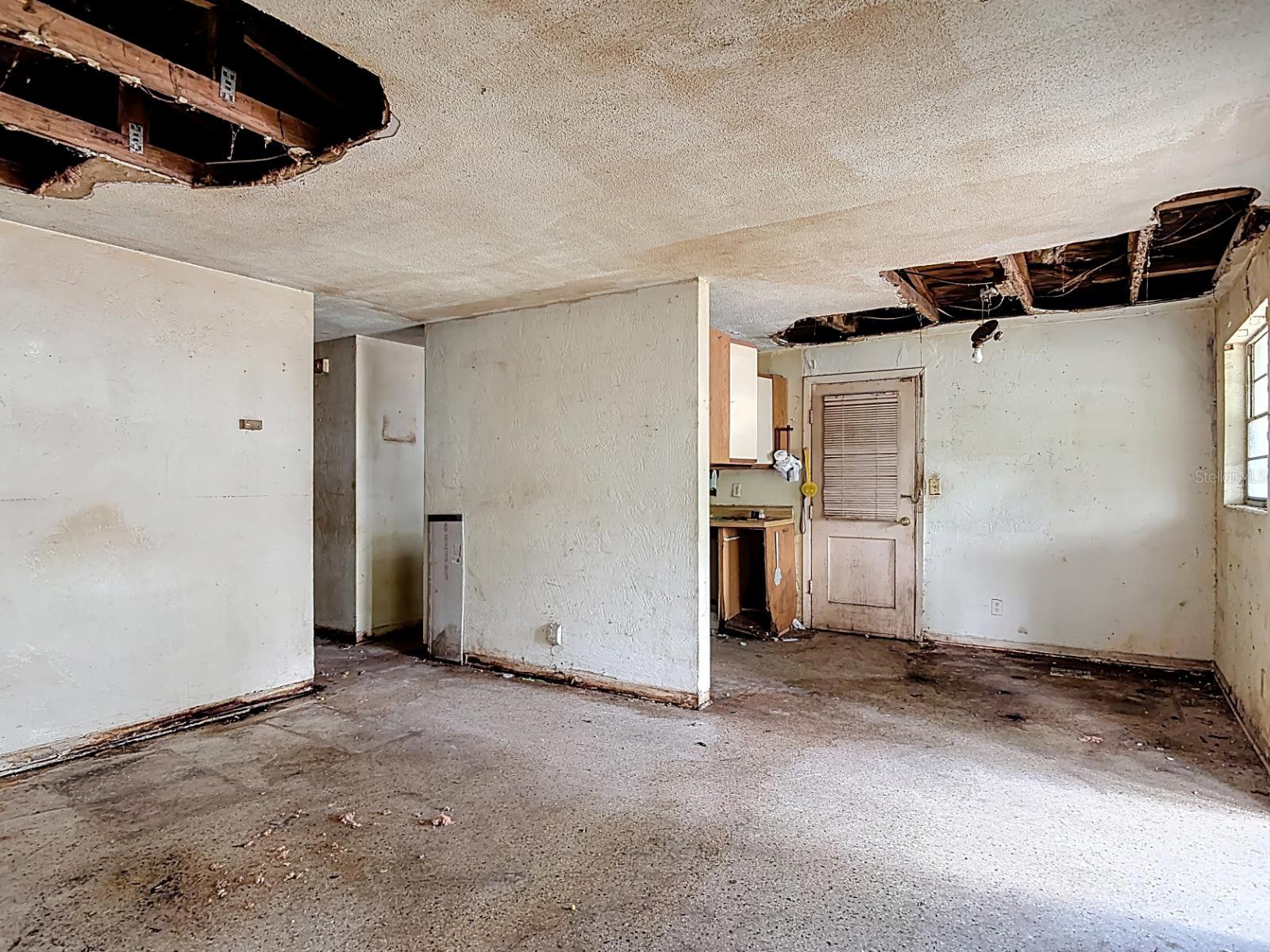 Image 4 of 15 For 128 Kingston Avenue