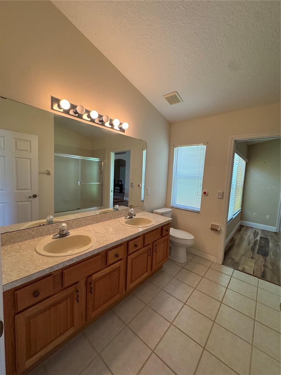 Image 25 of 33 For 3807 Plantation Boulevard