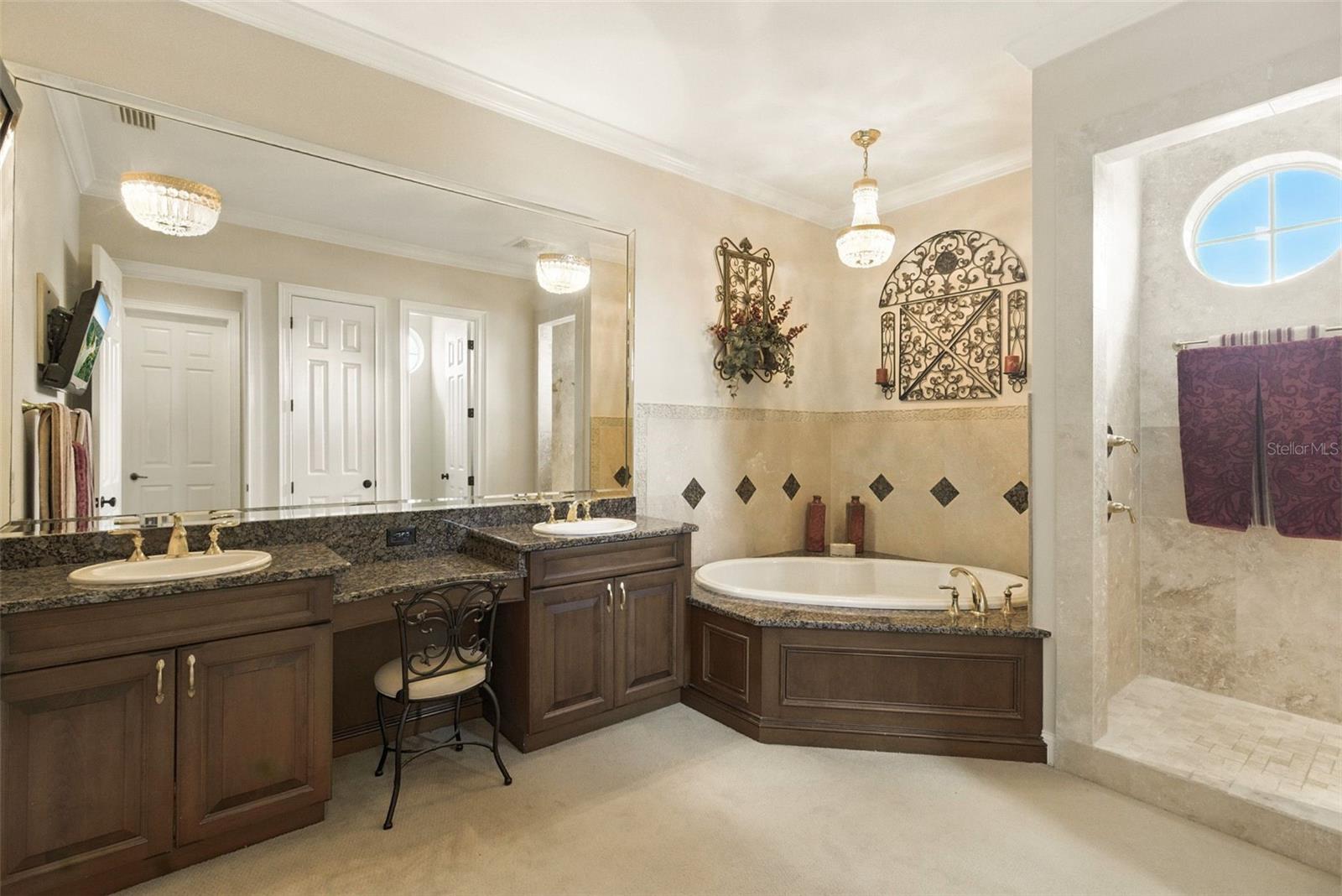 Image 34 of 66 For 9210 Tibet Pointe Circle