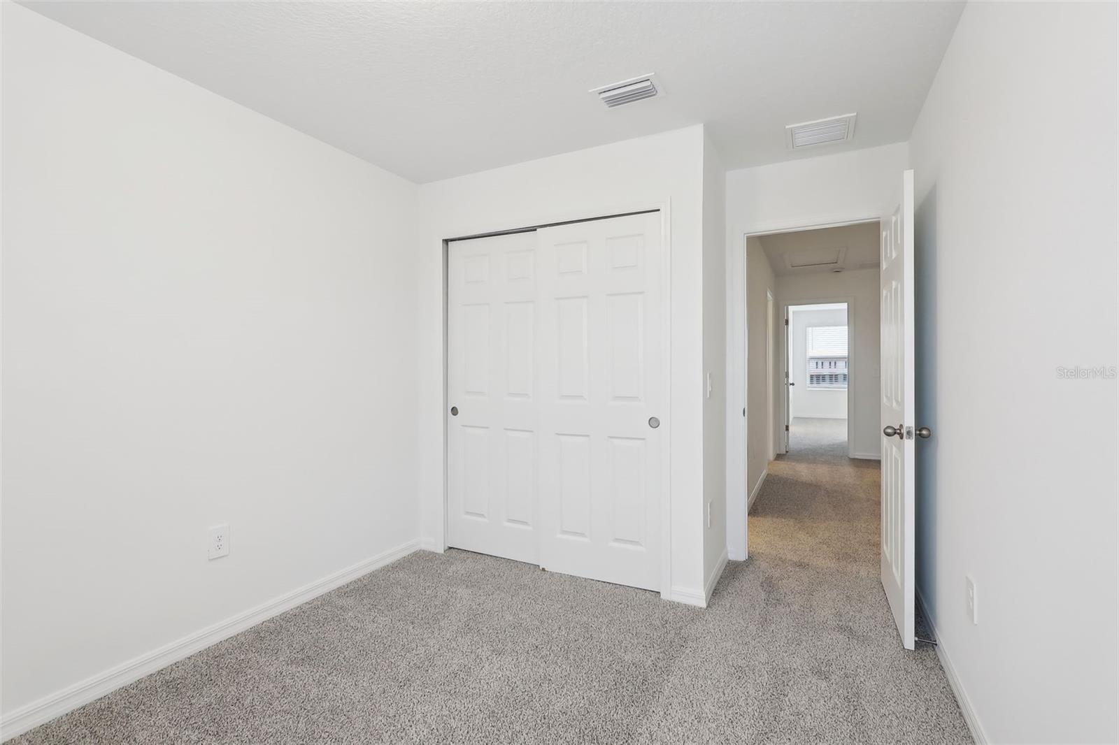 Image 21 of 33 For 16332 Happy Eagle Drive