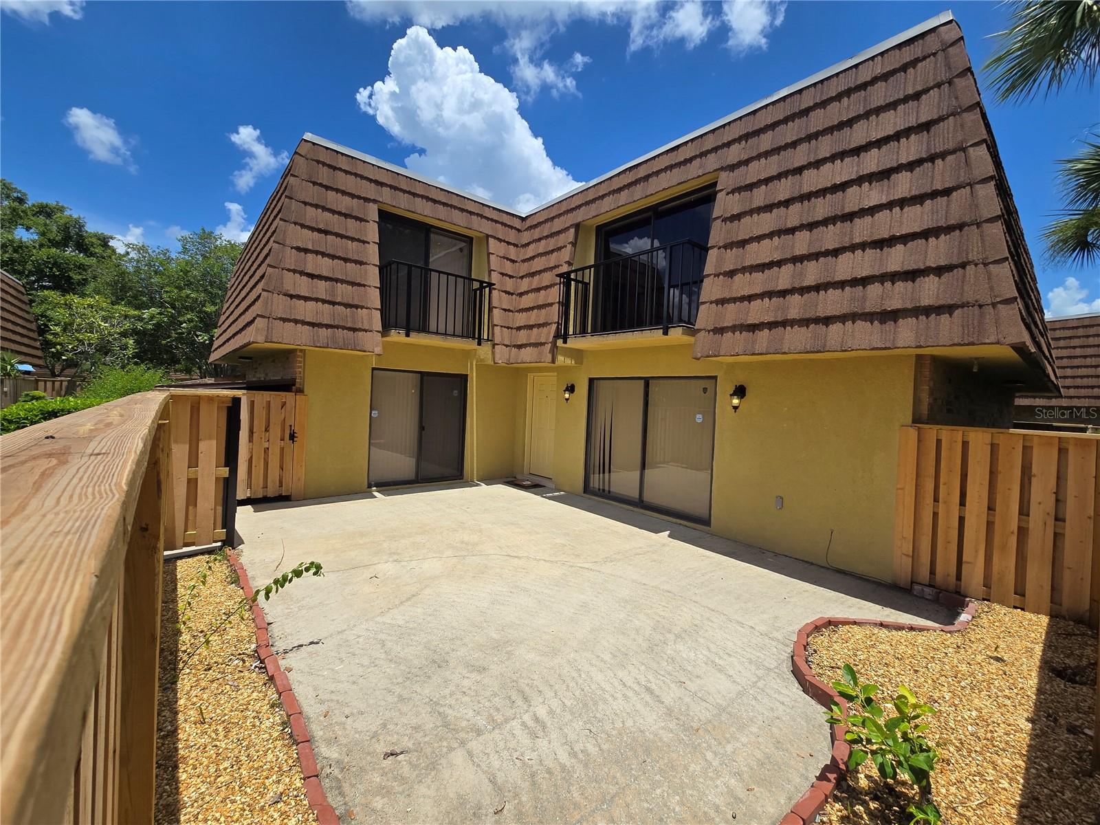 Image 4 of 27 For 5288 Cypress Court 439