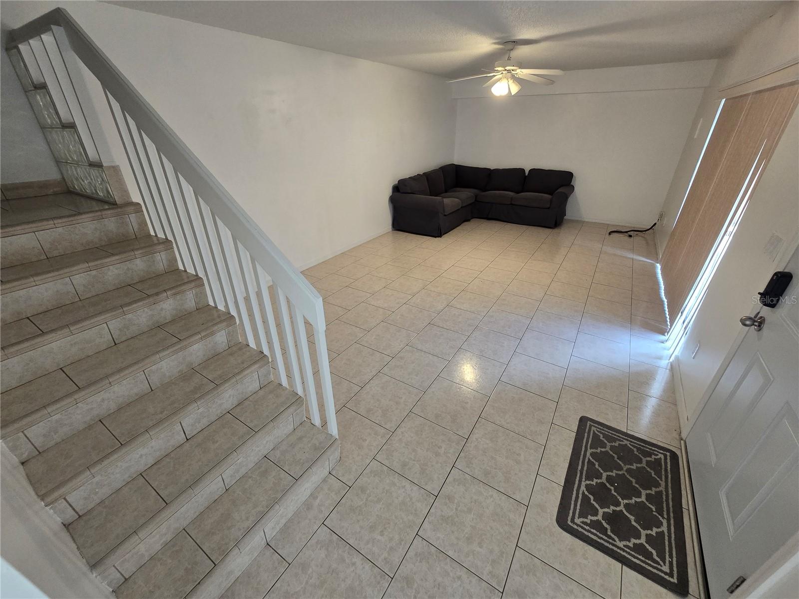 Image 5 of 27 For 5288 Cypress Court 439
