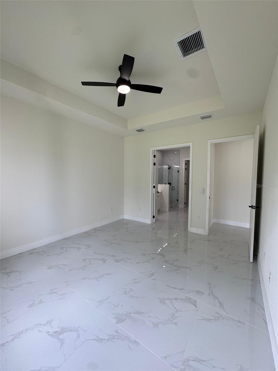 Image 3 of 13 For 16475 Hillsborough Boulevard
