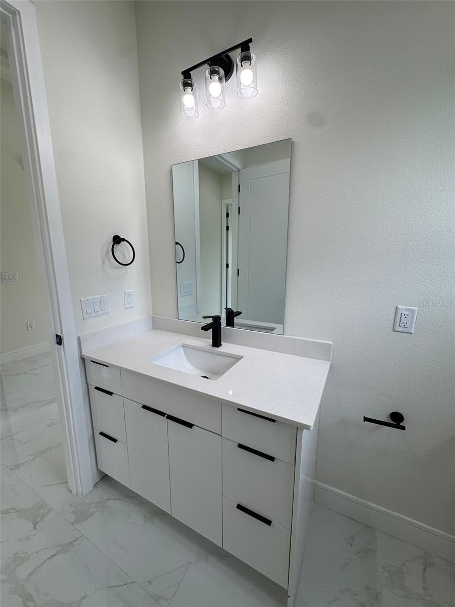 Image 8 of 13 For 16475 Hillsborough Boulevard