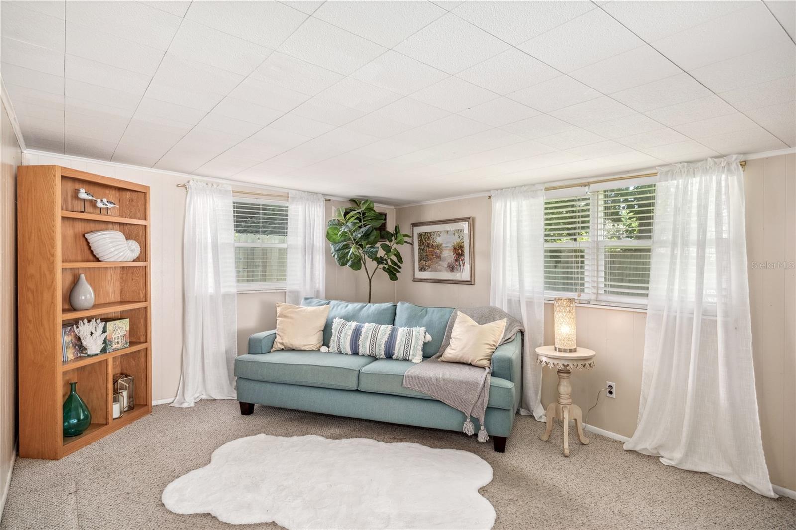 Image 10 of 23 For 4106 Alverado Street