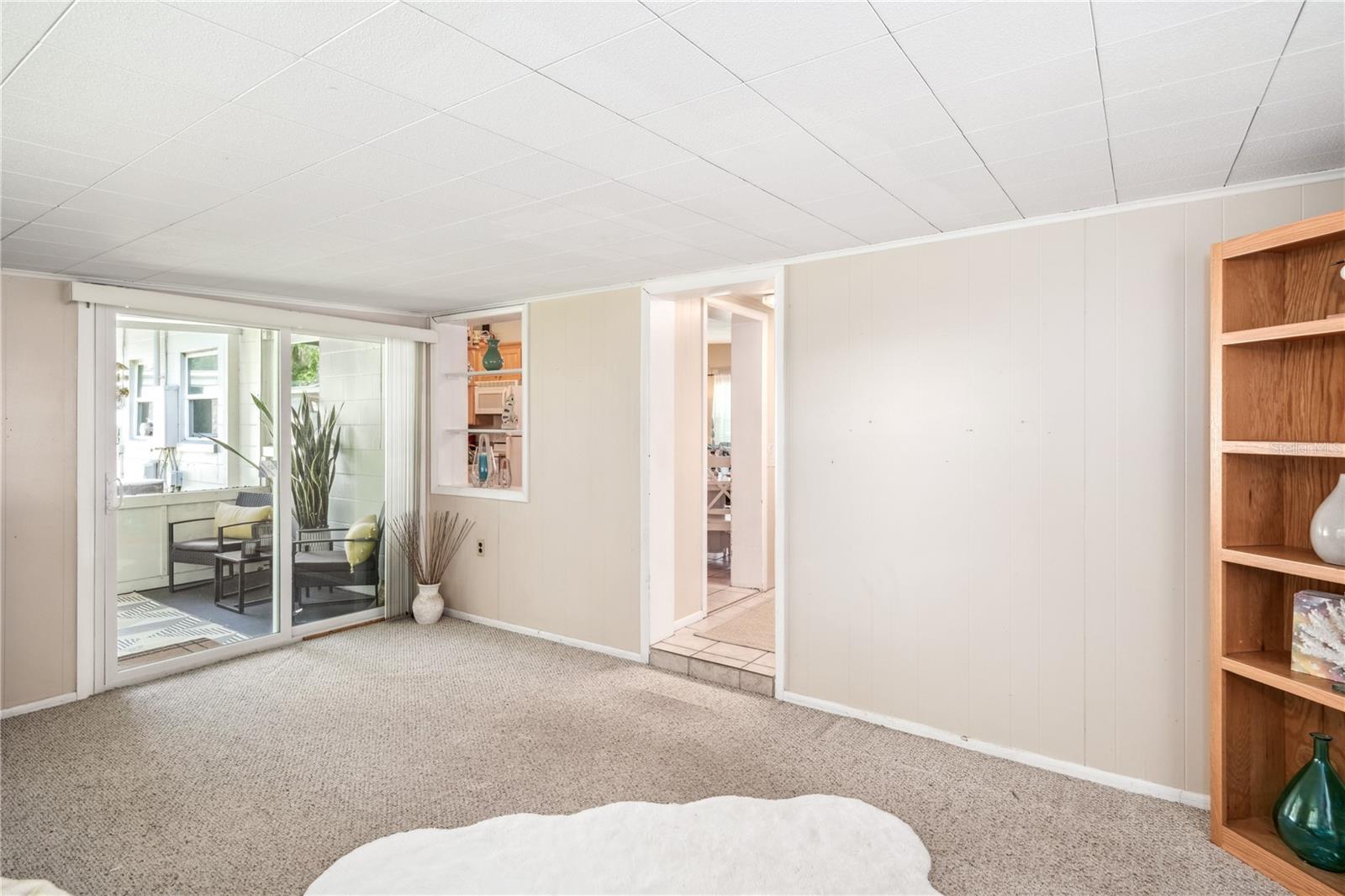 Image 11 of 23 For 4106 Alverado Street