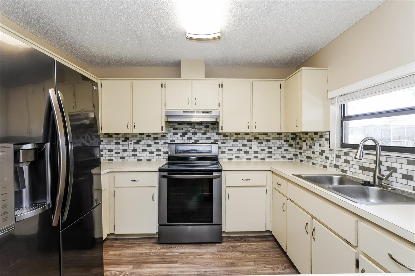 Image 7 of 16 For 3460 Tomahawk Avenue
