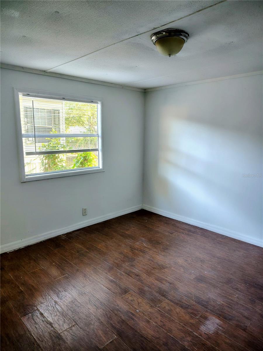 Image 7 of 11 For 9809 7th Avenue