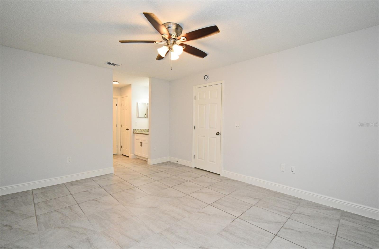 Image 10 of 22 For 7104 Olympia Court 7104