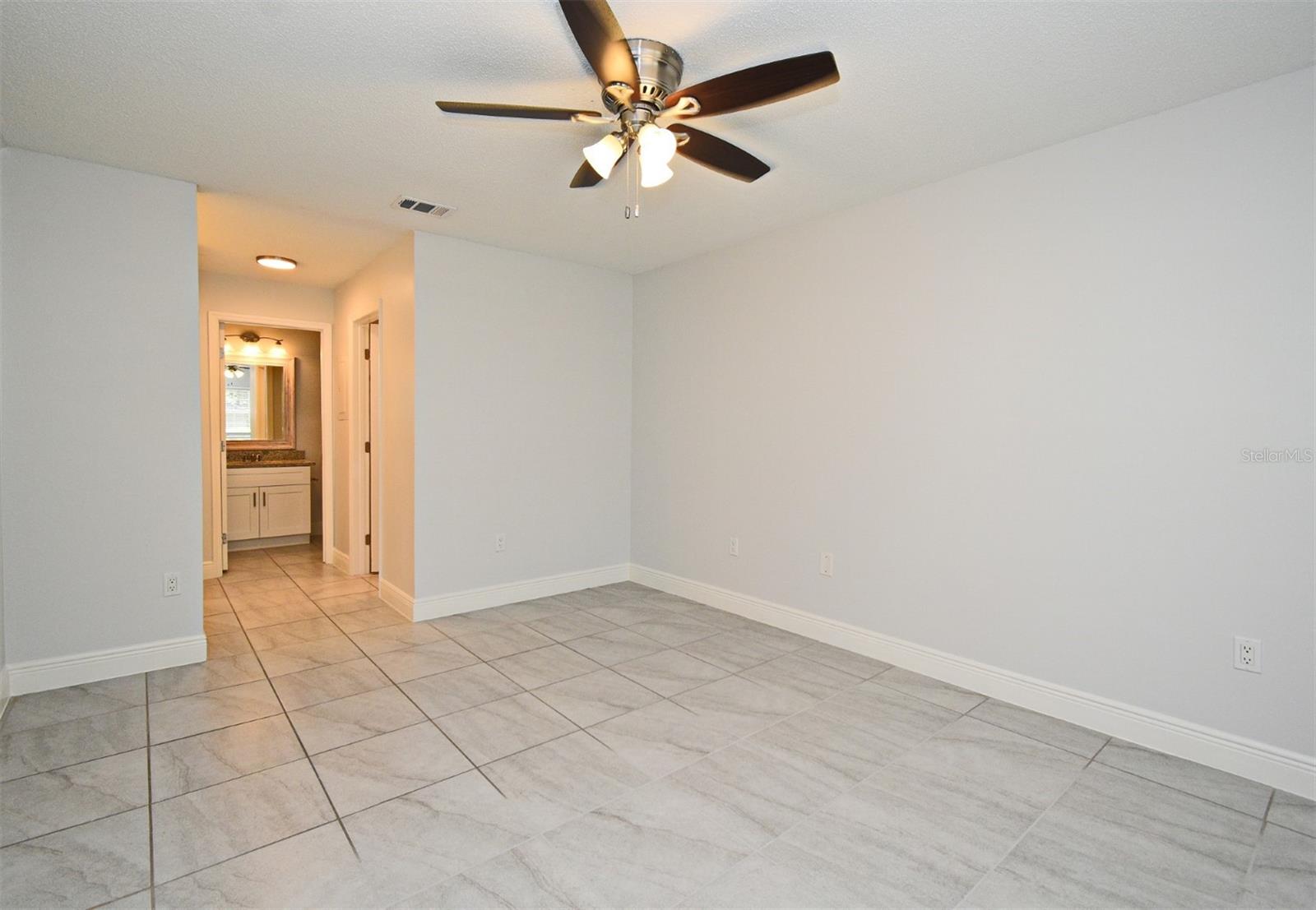 Image 14 of 22 For 7104 Olympia Court 7104