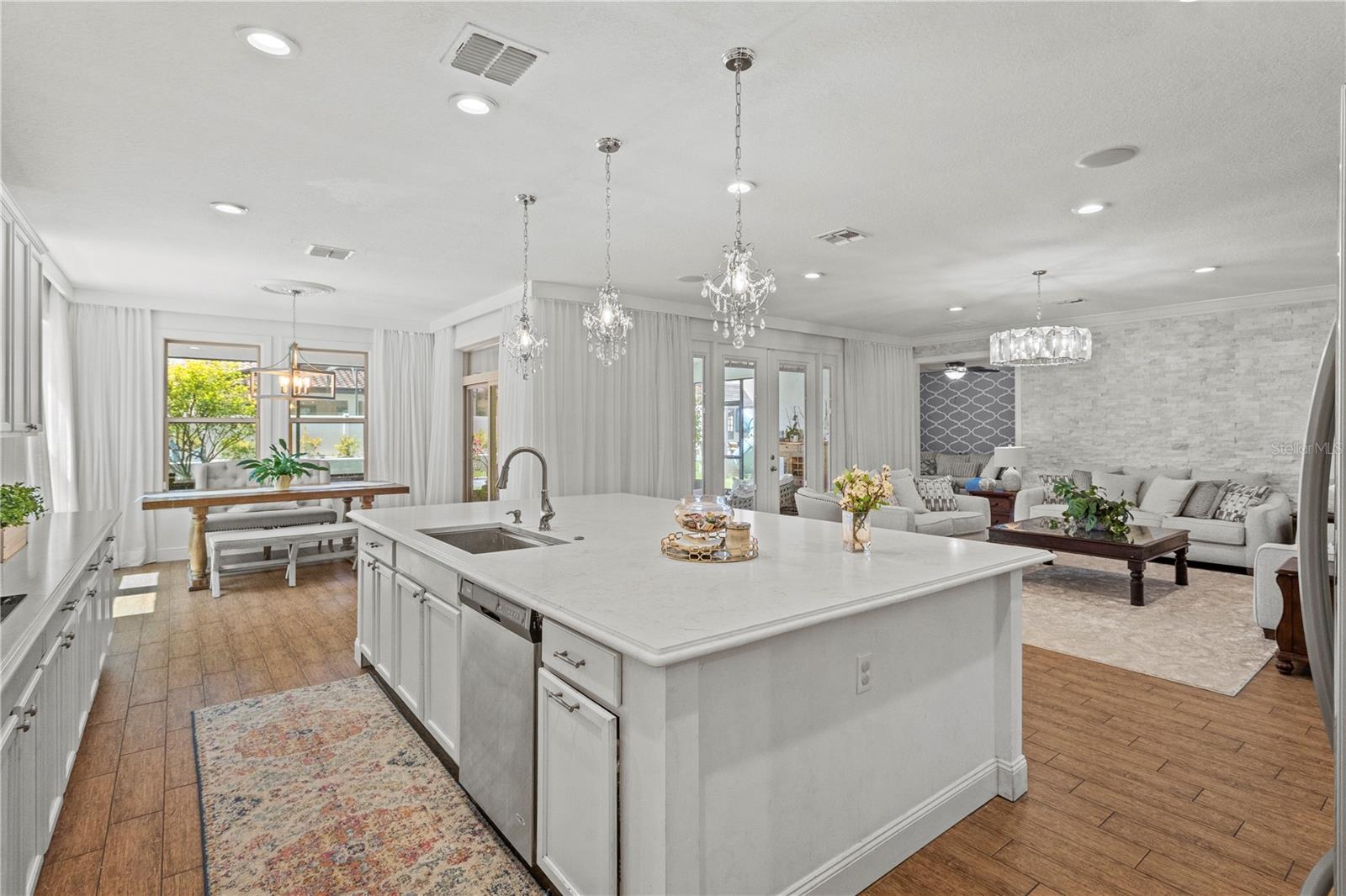 Image 11 of 78 For 8434 Chilton Drive