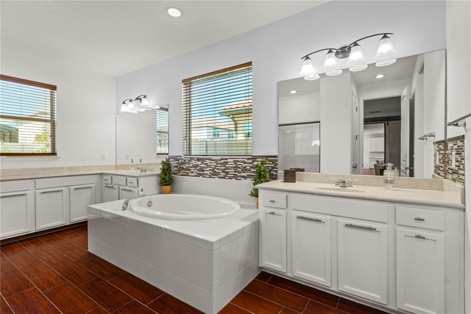 Image 32 of 78 For 8434 Chilton Drive