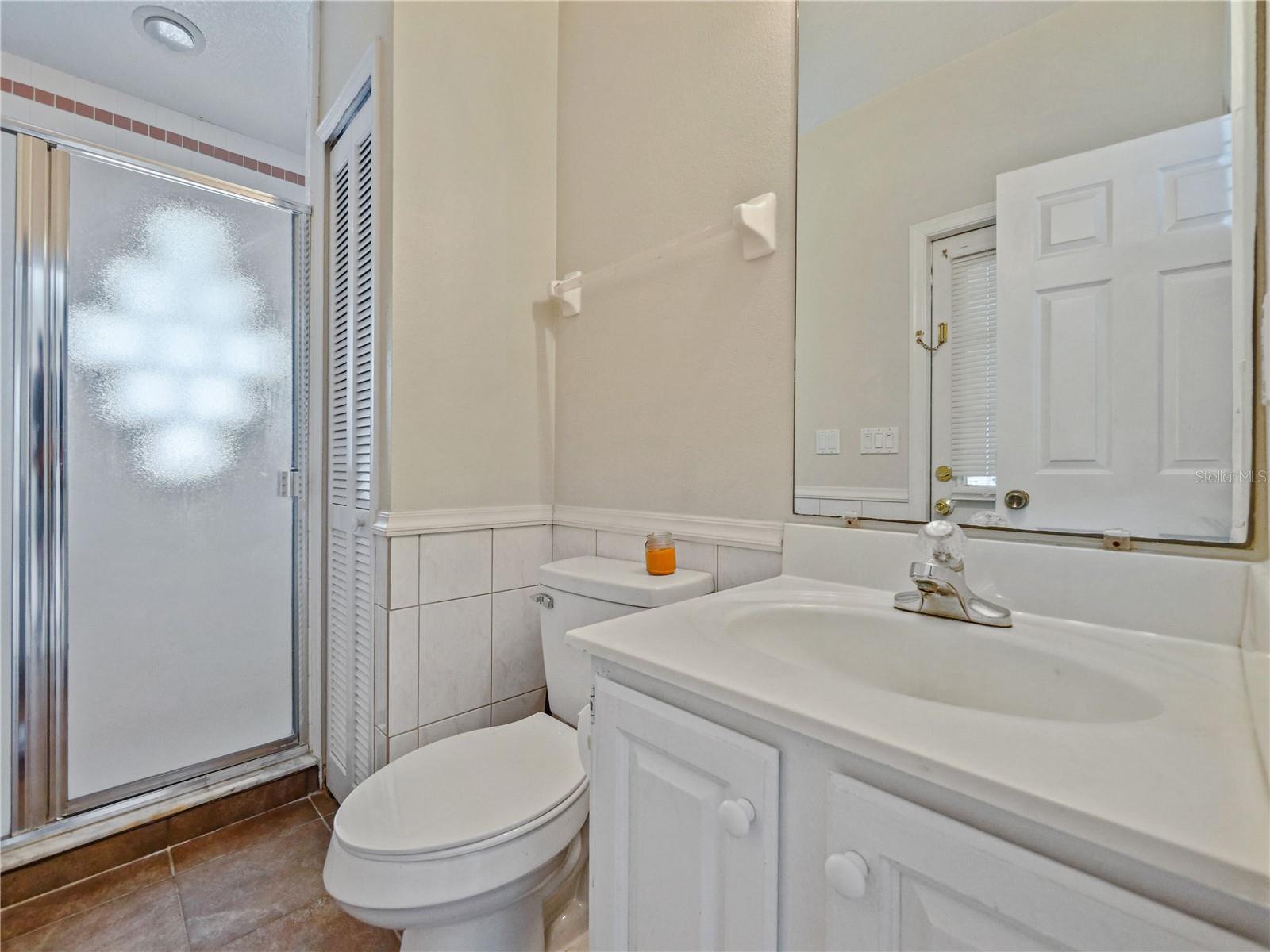 Image 22 of 32 For 14360 Stamford Circle