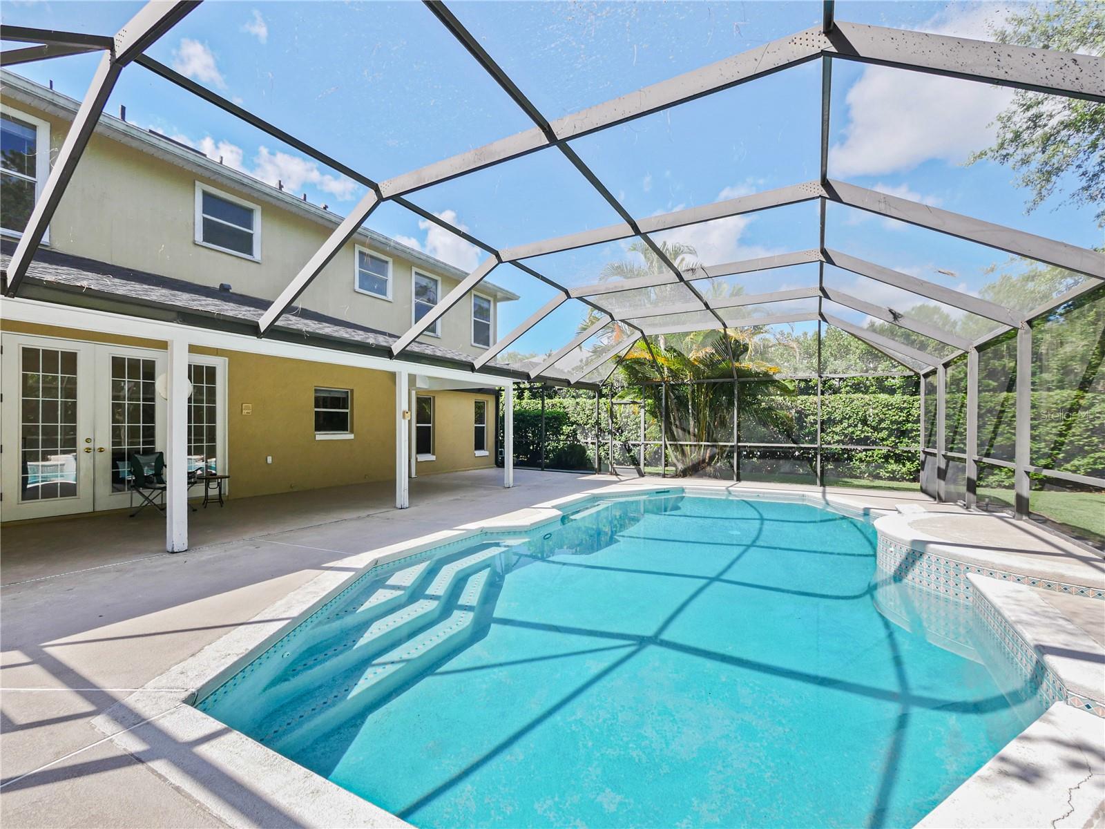 Image 4 of 32 For 14360 Stamford Circle