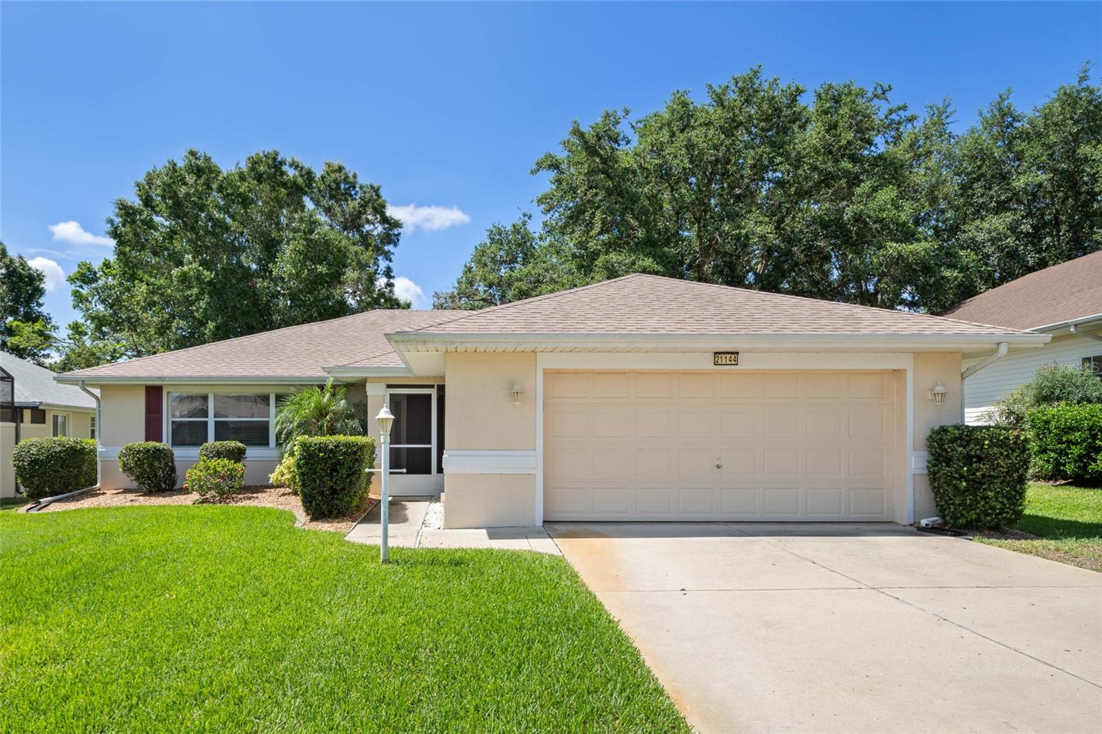 Image 2 of 42 For 21144 Royal St Georges Lane