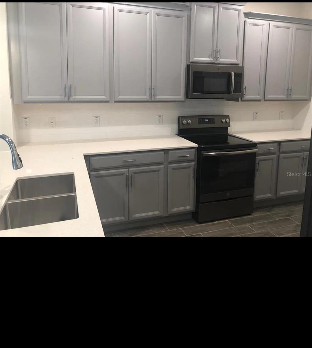 Image 2 of 8 For 12337 Turtle Grass Drive