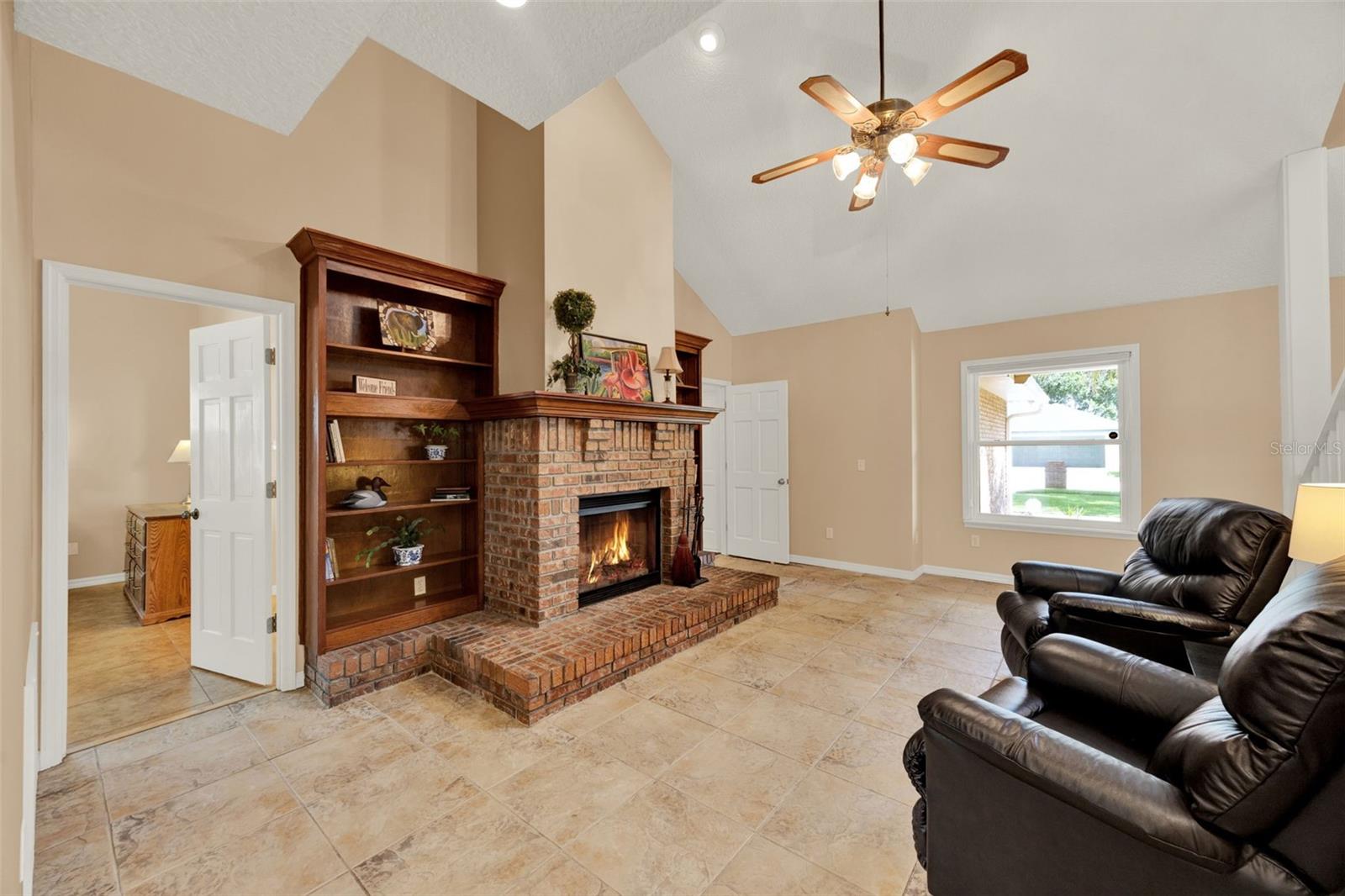 Image 16 of 77 For 3759 Kinsley Place