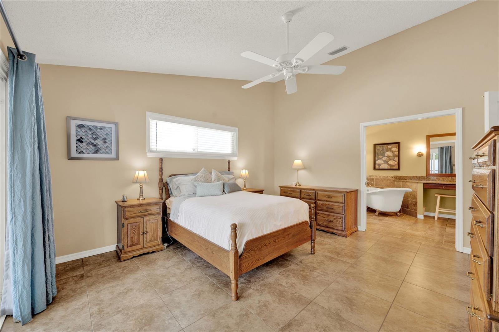 Image 29 of 77 For 3759 Kinsley Place