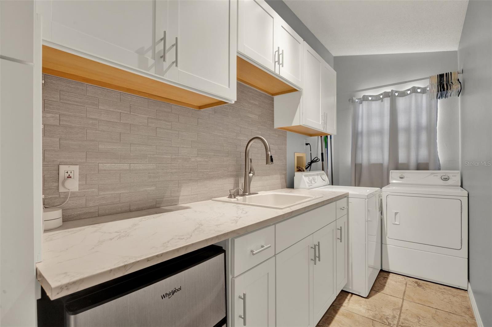 Image 41 of 77 For 3759 Kinsley Place