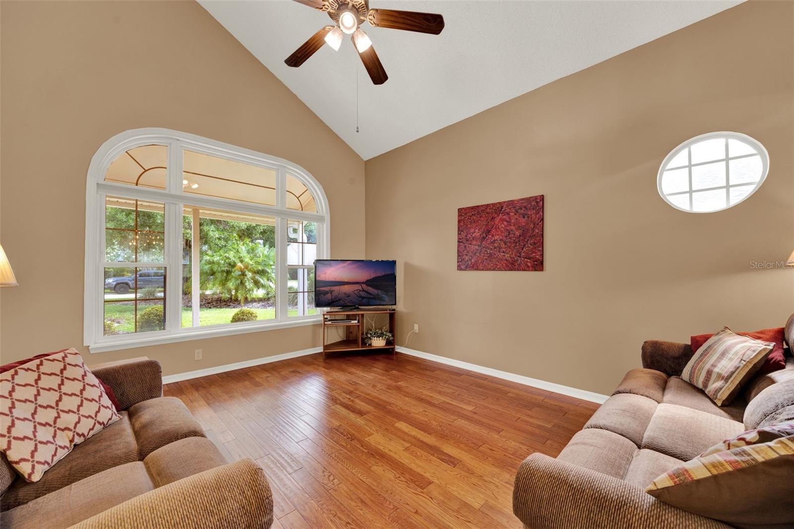 Image 7 of 77 For 3759 Kinsley Place