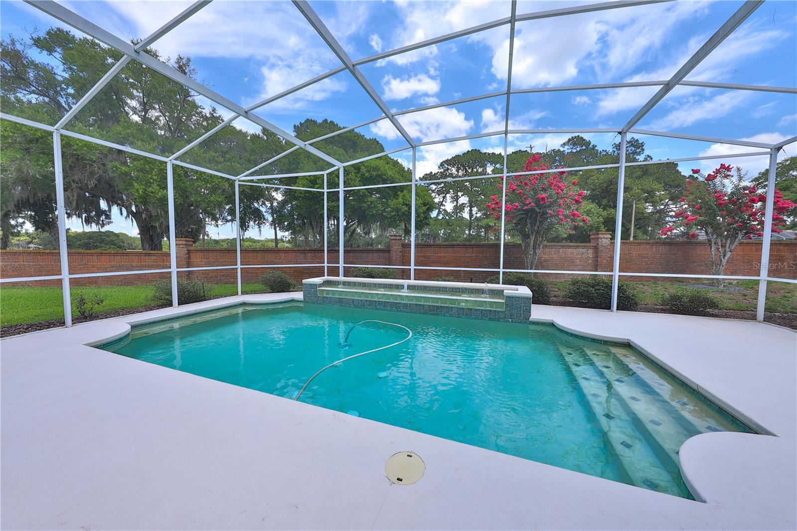Image 2 of 24 For 204 Quail Trail Court