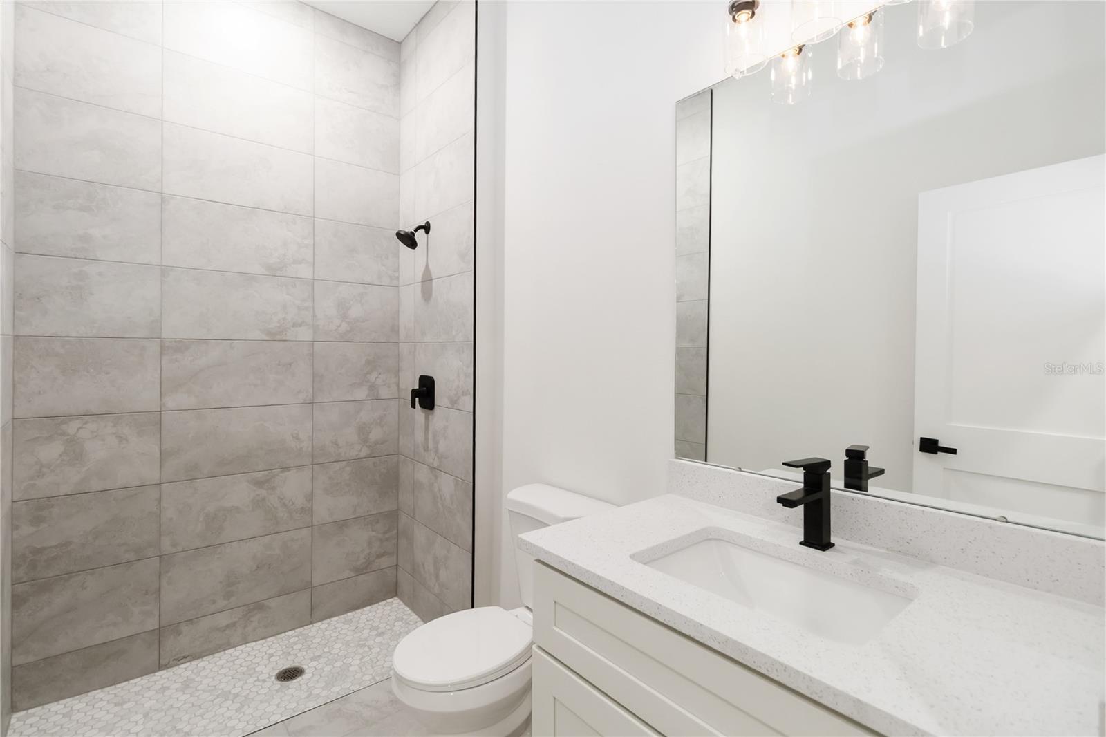 Listing photo id 8 for 10611 Umber Terrace