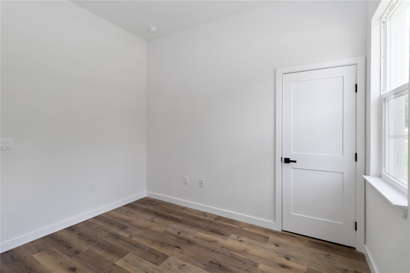 Listing photo id 14 for 10611 Umber Terrace