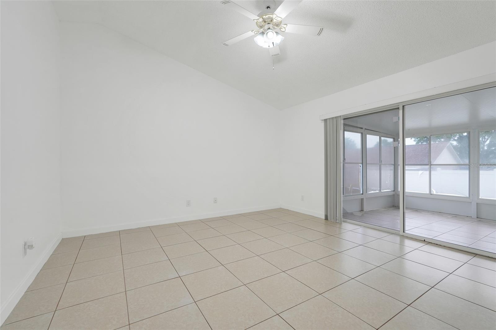 Image 14 of 39 For 1322 Ravida Woods Drive