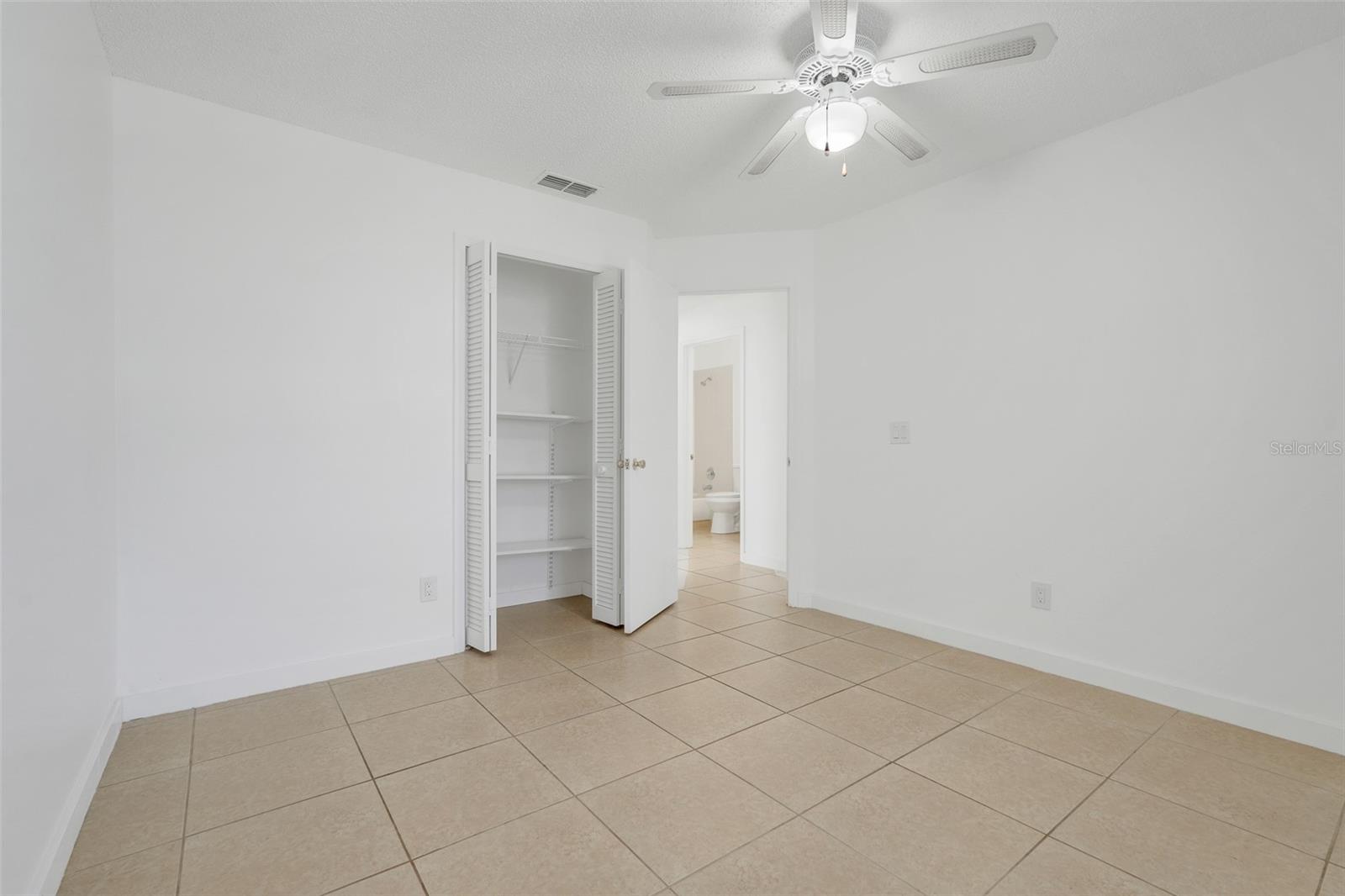 Image 26 of 39 For 1322 Ravida Woods Drive