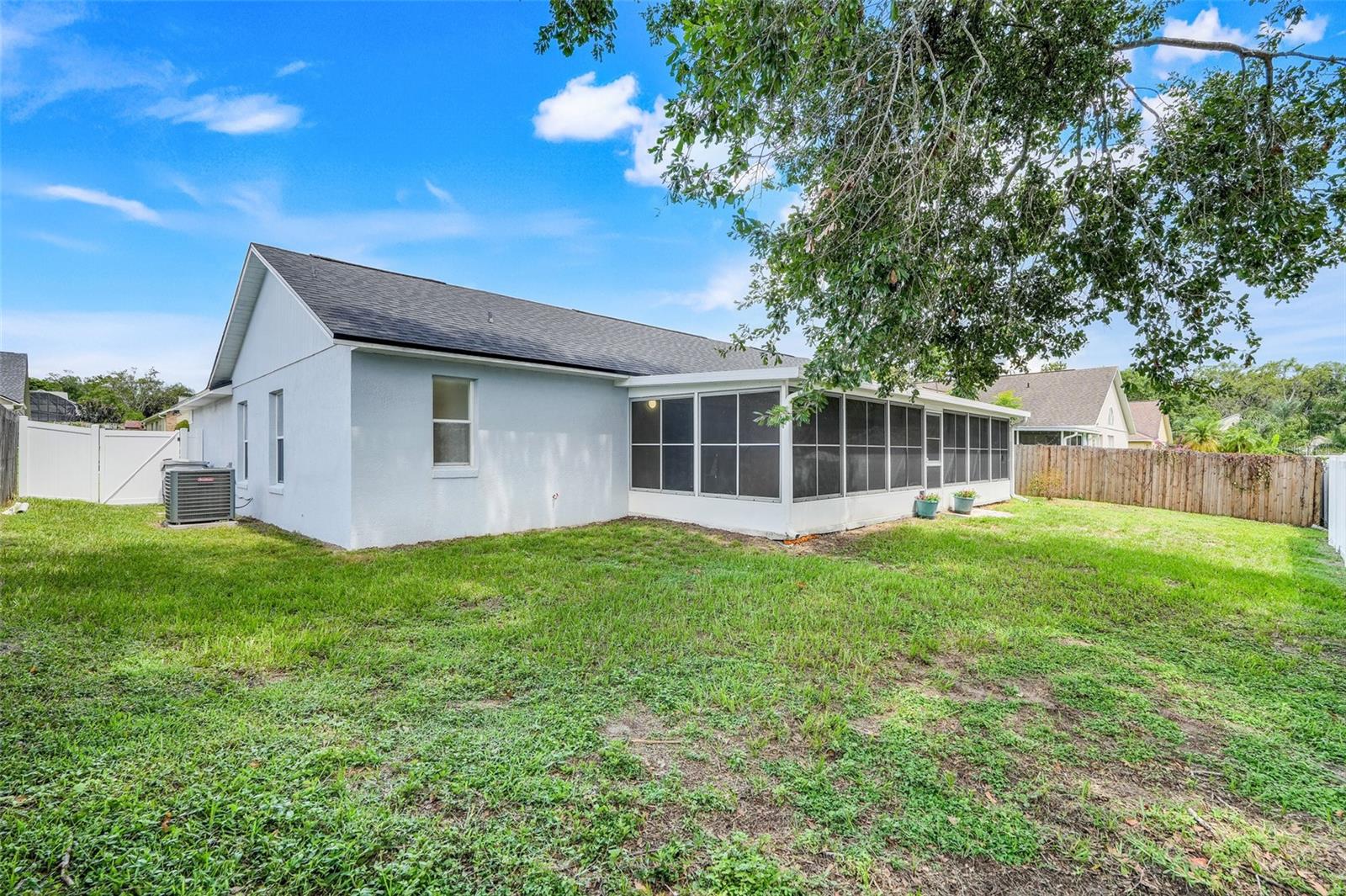 Image 33 of 39 For 1322 Ravida Woods Drive