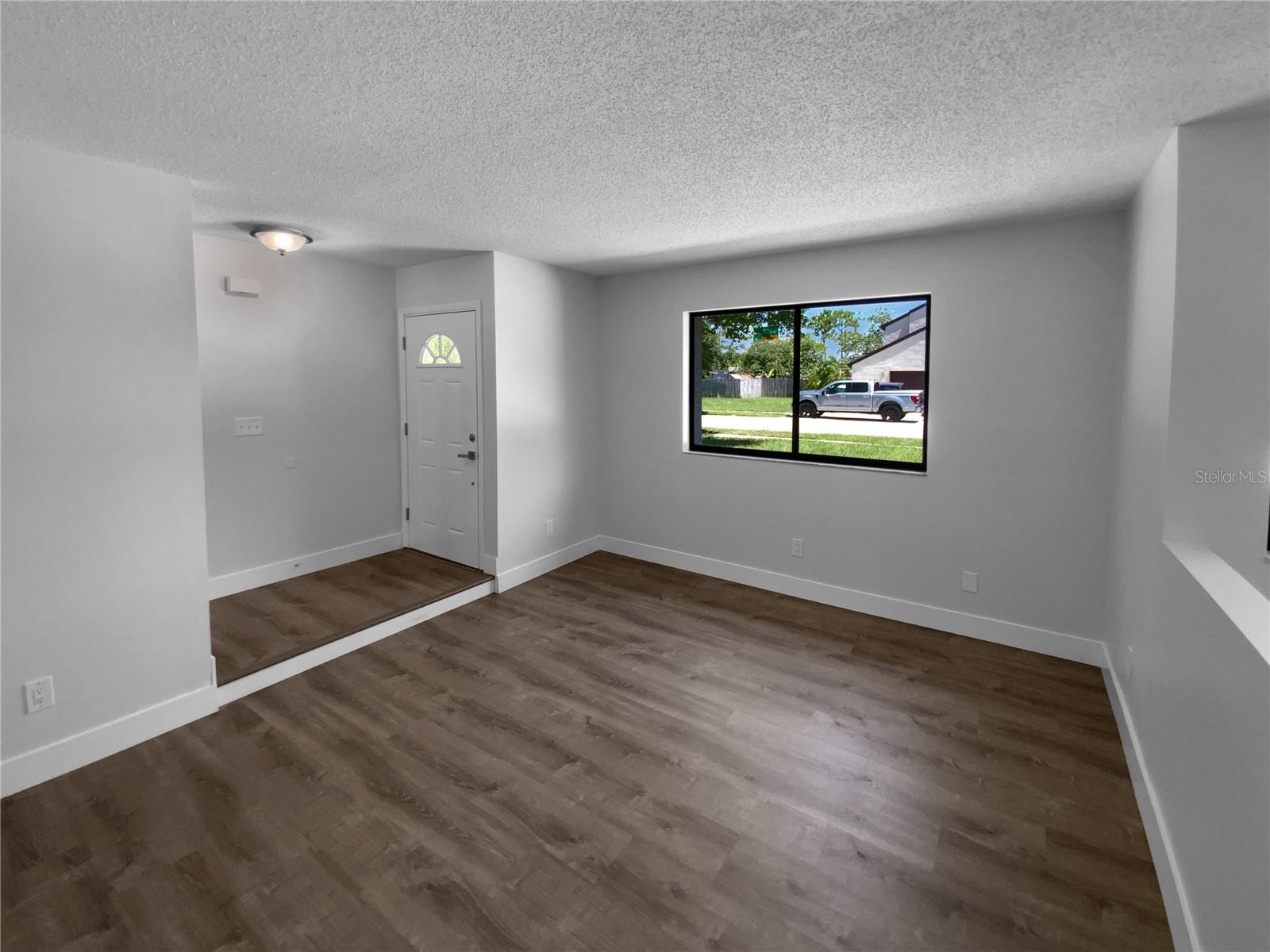 Image 14 of 29 For 9744 Tattersall Avenue