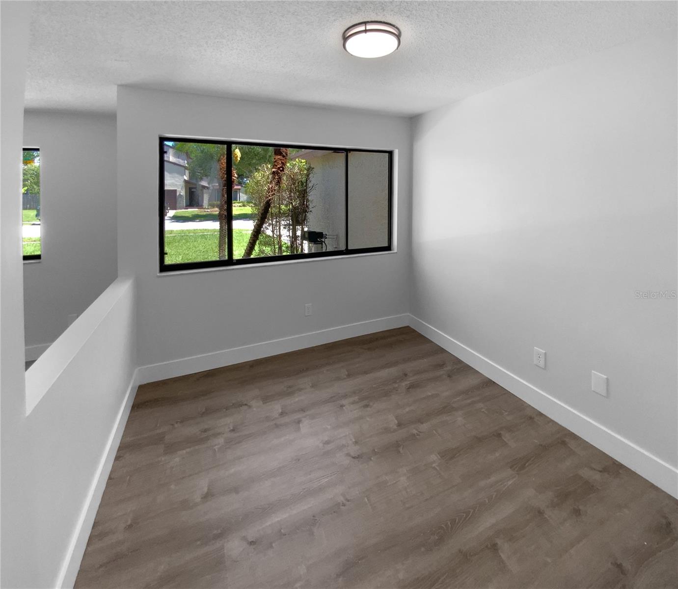 Image 16 of 29 For 9744 Tattersall Avenue
