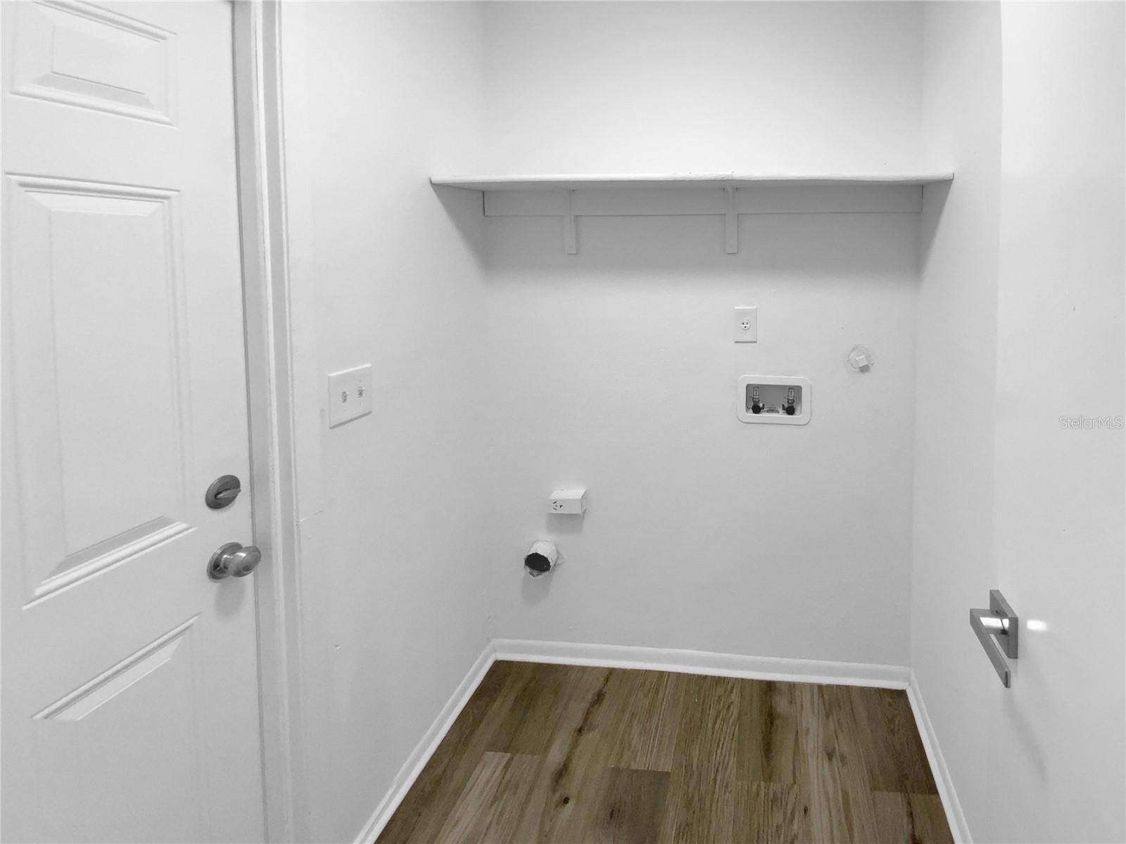 Image 19 of 29 For 9744 Tattersall Avenue