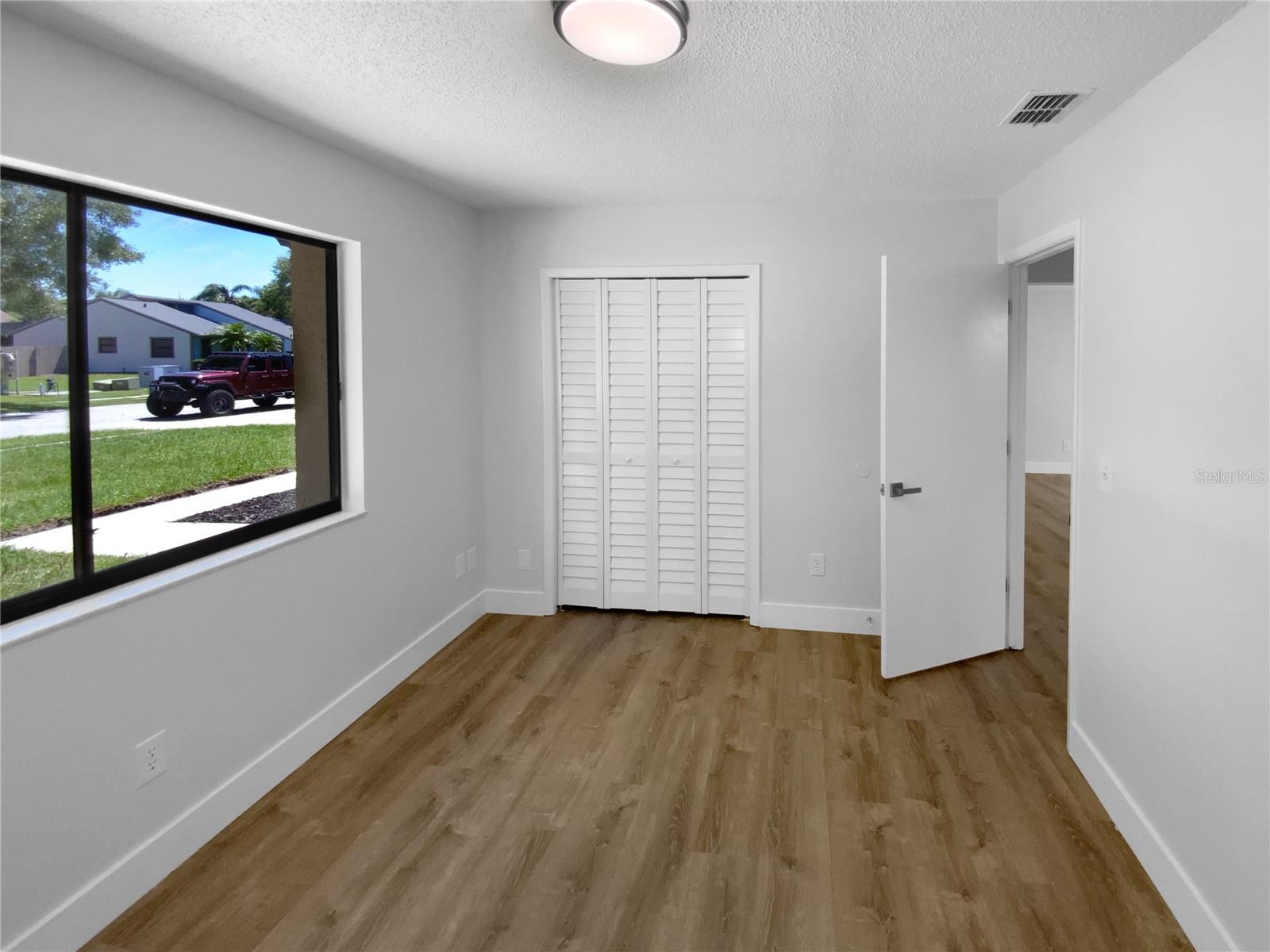 Image 26 of 29 For 9744 Tattersall Avenue