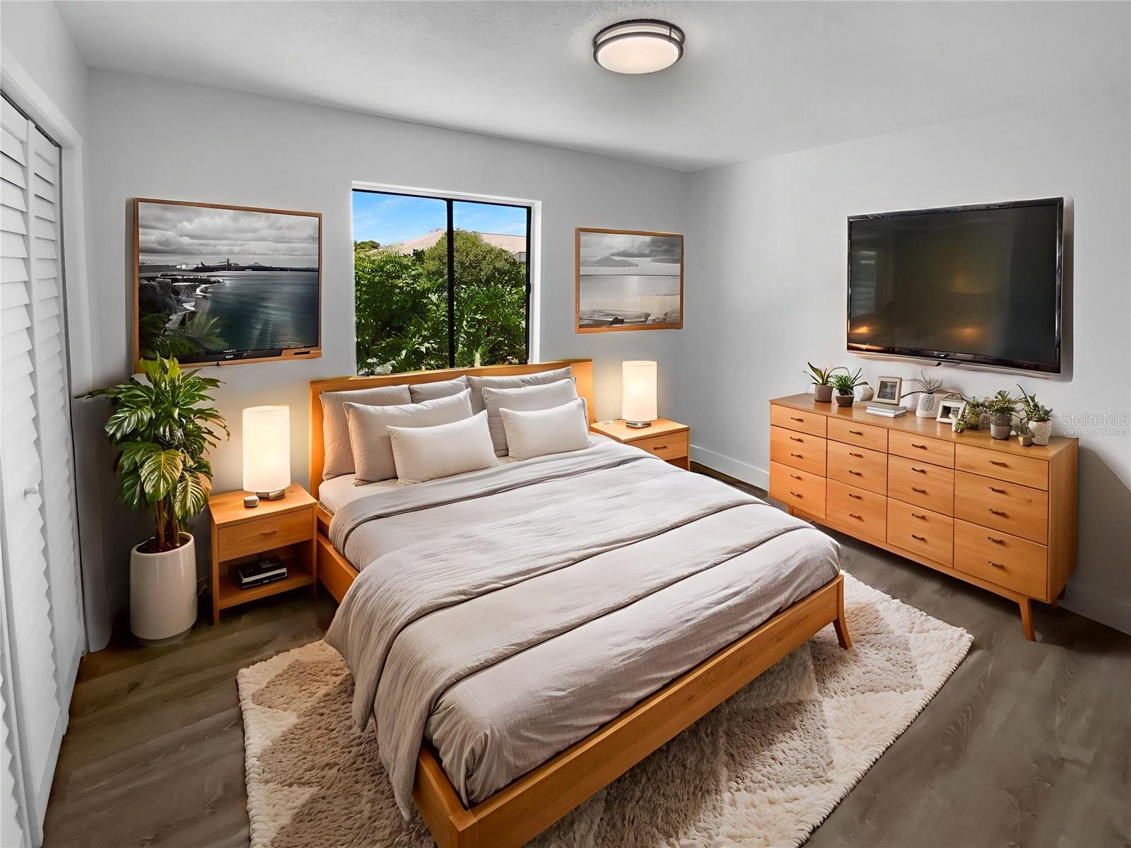 Image 4 of 29 For 9744 Tattersall Avenue