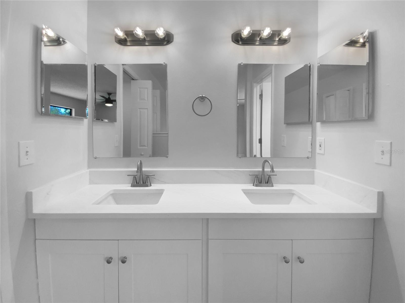 Image 7 of 29 For 9744 Tattersall Avenue
